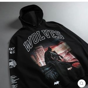 DARC SPORT BATMAN RISE "PIERCE" HOODIE IN PIGMENT BLACK